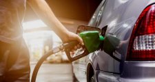 Los combustibles aumentaron entre 7,6% y 10% en todo el país