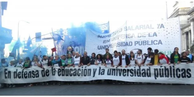 Los docentes de la UNL harán paro de 72 horas y no tomarán exámenes