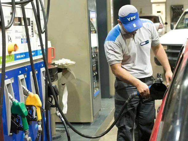 Combustibles: vuelve a subir 2,5% promedio