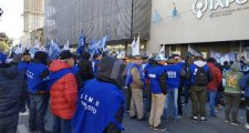 Fuerte reclamo de afiliados y jubilados frente al Iapos: