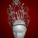 ANDRES VINCZE DISEÑADOR DE LA CORONA OFICIAL DE LA REINA DE LA PRIMAVERA 2012.
