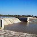 Un dique nivelador para el cauce del Río Salado
