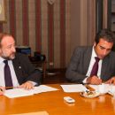 FIRMA DE CONVENIO ENTRE LA FUNDACIÓN CENTRO Y EL RECTOR DE U.N.R.