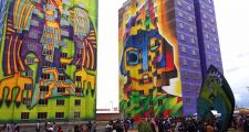 BOLIVIA: Mamani Mamani: ser andino, muralismo y vivienda social