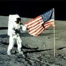 A la edad de 82 años murió Neil Armstrong, el hombre de la huella eterna en la Luna