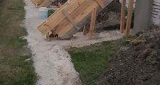 Avanzan los trabajo en la construcción de la tribuna del Club Huracán de Vera.