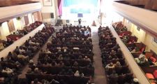 LEUCO EXPUSO A SALA LLENA